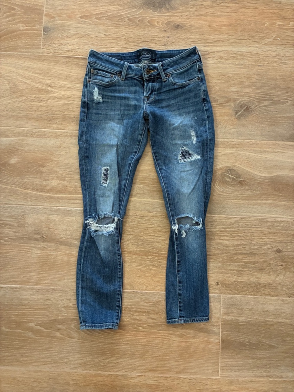 Lucky Brand Lolita Capri Distressed Jeans 00/24